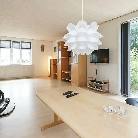V Holiday home *