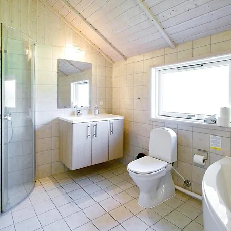 V Holiday home Asnaes
